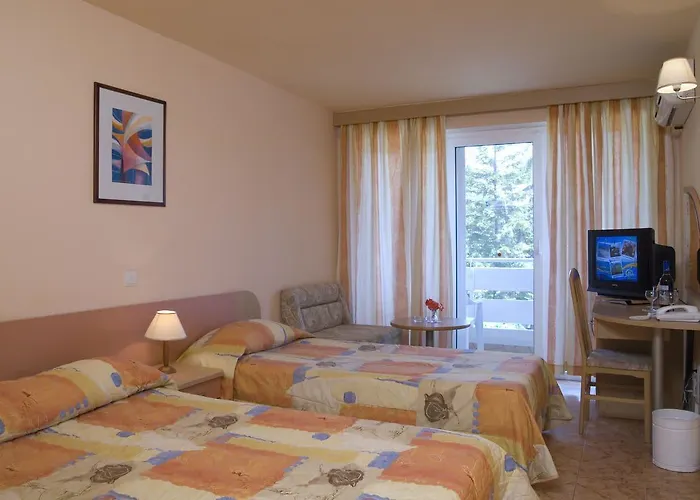 Хотел оазис