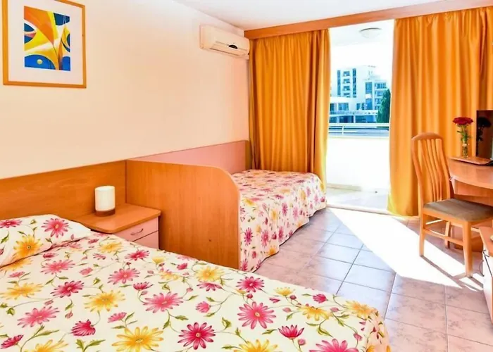 Хотел оазис