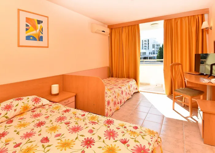 Хотел оазис Албена