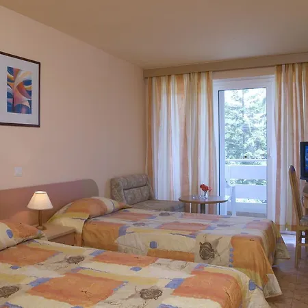 Hotel Oasis