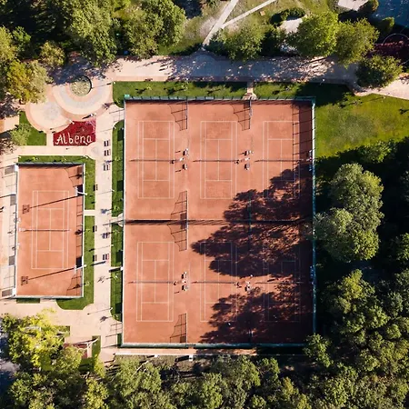 Oasis Szálloda Albena