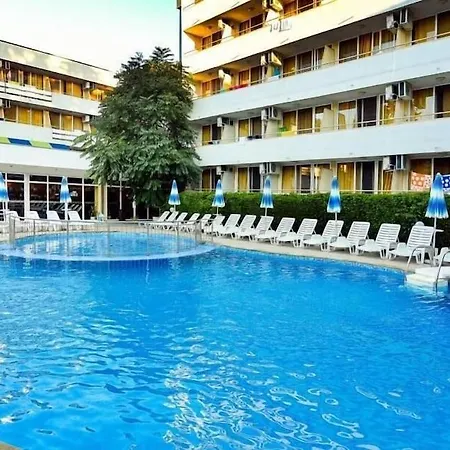 Oasis Hotel